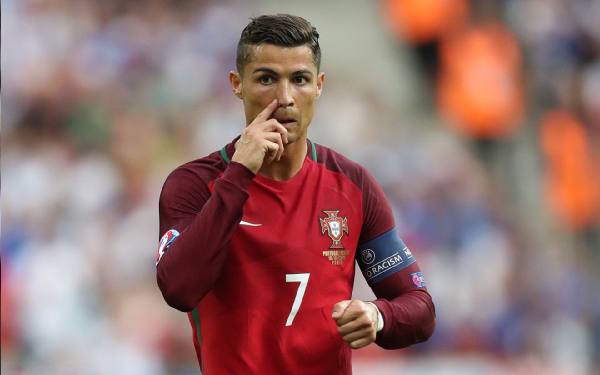 AYX体育官网-“全场焦点：明星球员的精彩表现点燃现场气氛”，明星球员图片